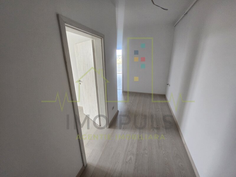 Timisoara Decomandat. Model mare. Asfalt. Loc de parcare.